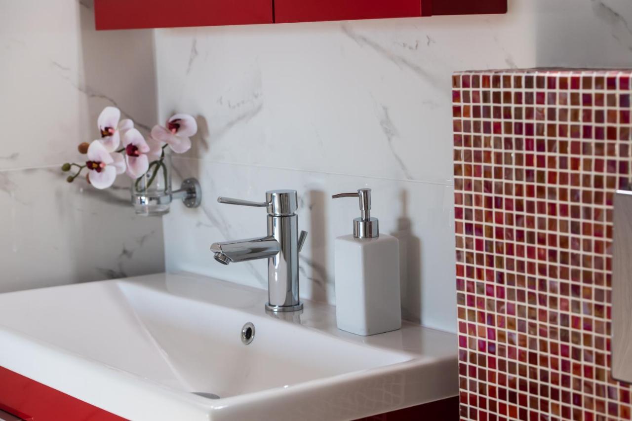 Blue House Luxury Apartment Νικιάνα Εξωτερικό φωτογραφία