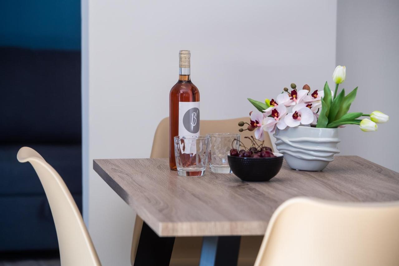 Blue House Luxury Apartment Νικιάνα Εξωτερικό φωτογραφία